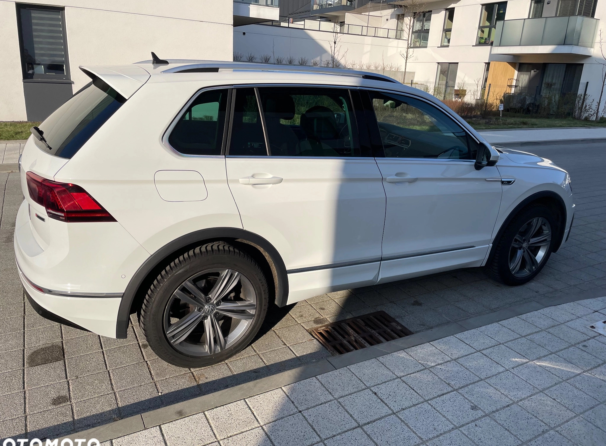 Volkswagen Tiguan cena 134000 przebieg: 47151, rok produkcji 2019 z Łódź małe 92